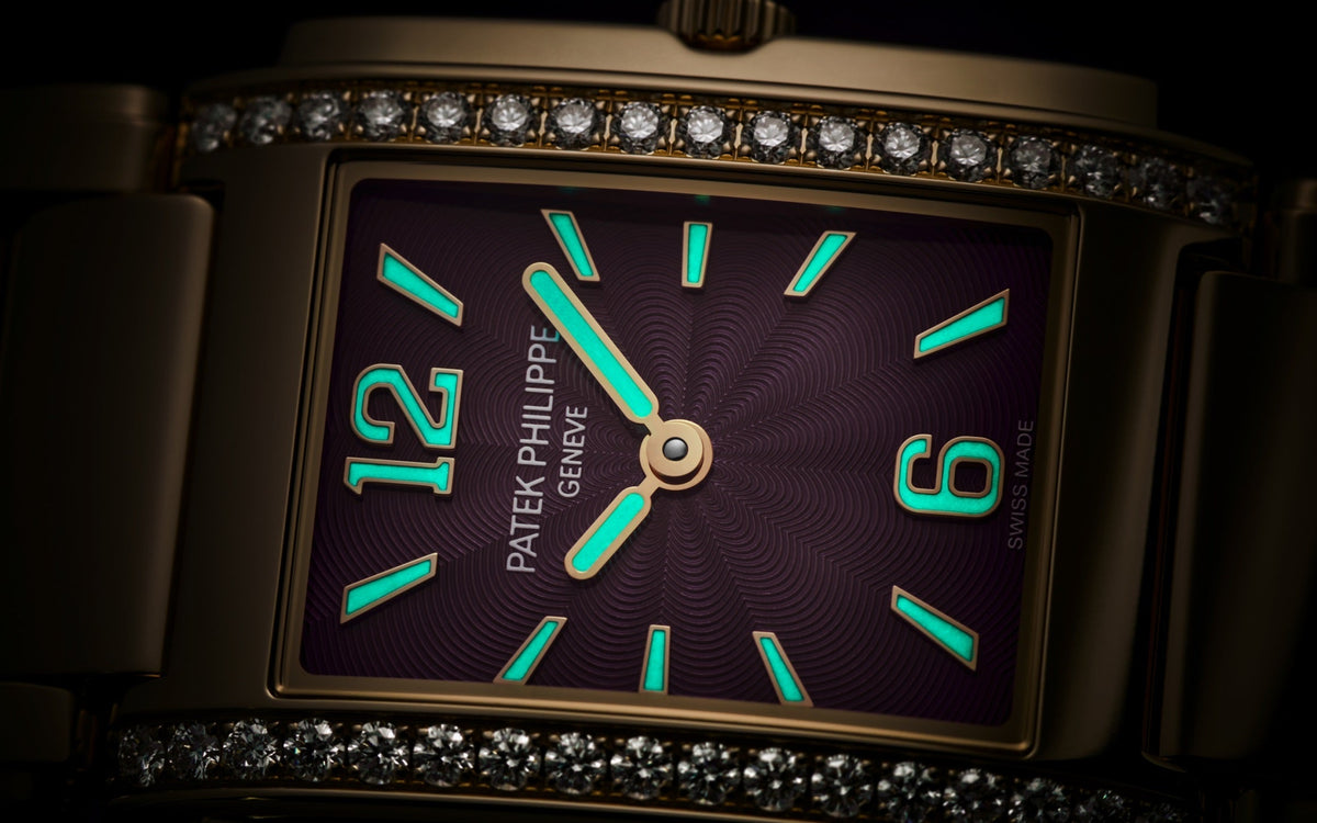 Patek Philippe Twenty~4 4910/1201R-010 – Ladies’ Quartz Rose Gold Watch with Purple Dial & Diamond Bezel
