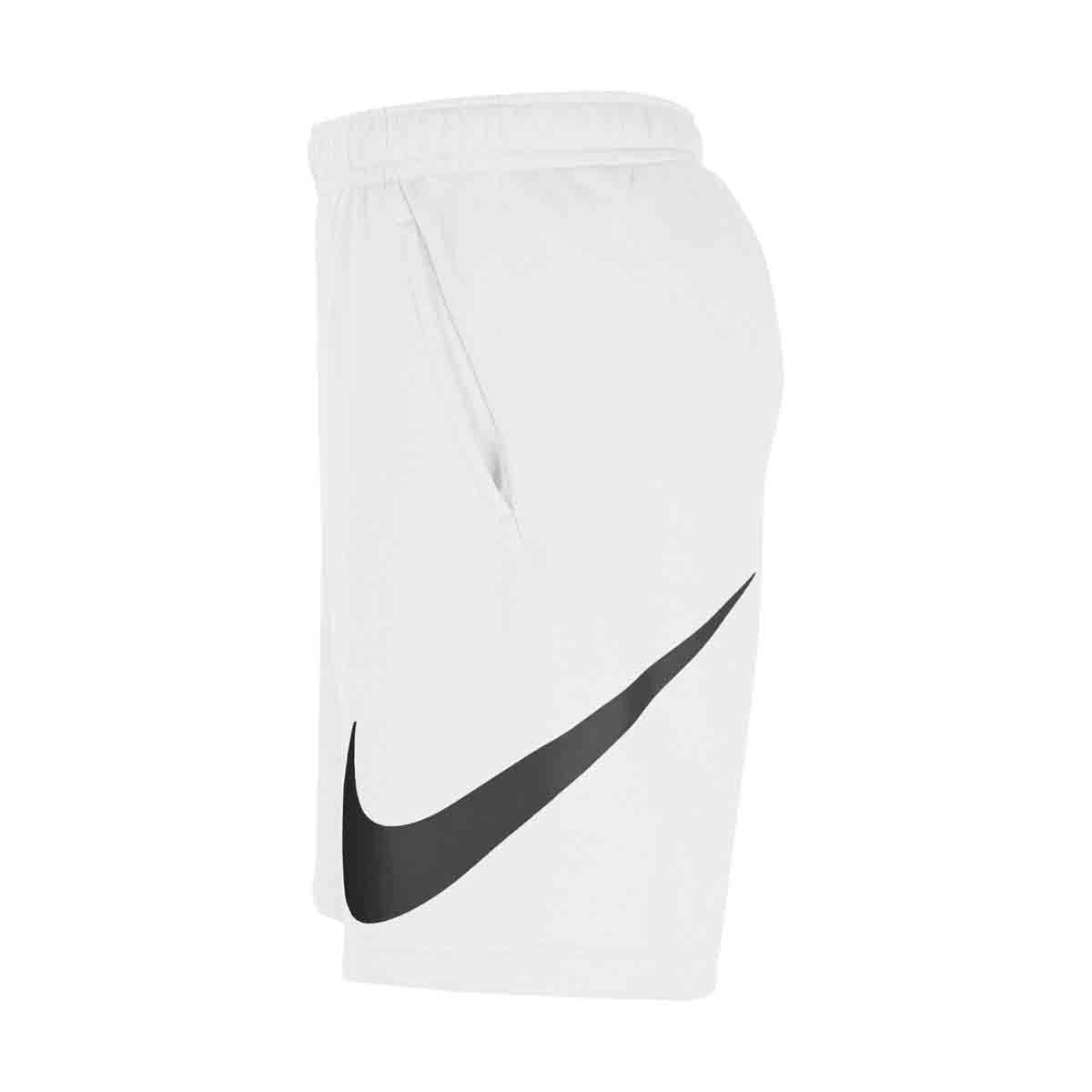 Nike Sportswear Club