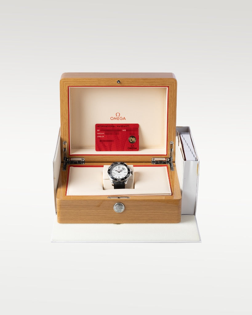 Omega Seamaster Diver 300M 210.32.42.20.04.001