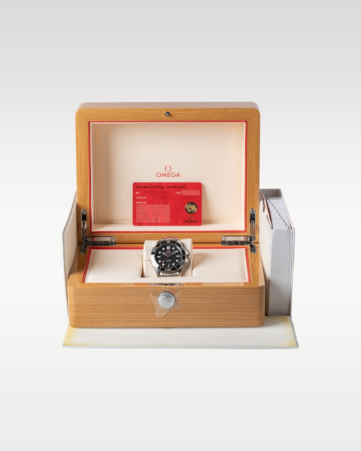Omega Seamaster Diver 300M 210.30.42.20.01.001