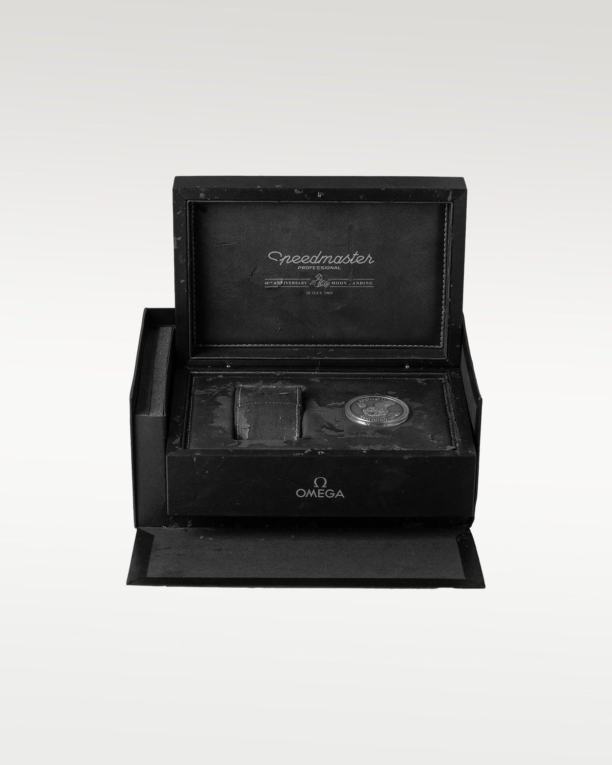 Omega Speedmaster Moonwatch Apollo 11 311.30.42.30.01.002