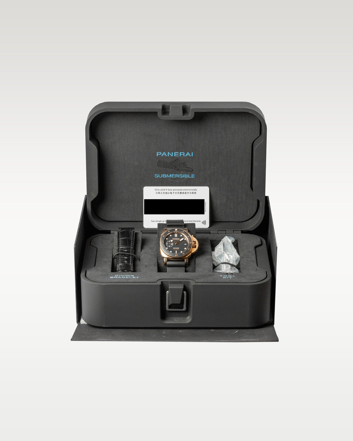 Panerai Submersible Goldtech PAM00974