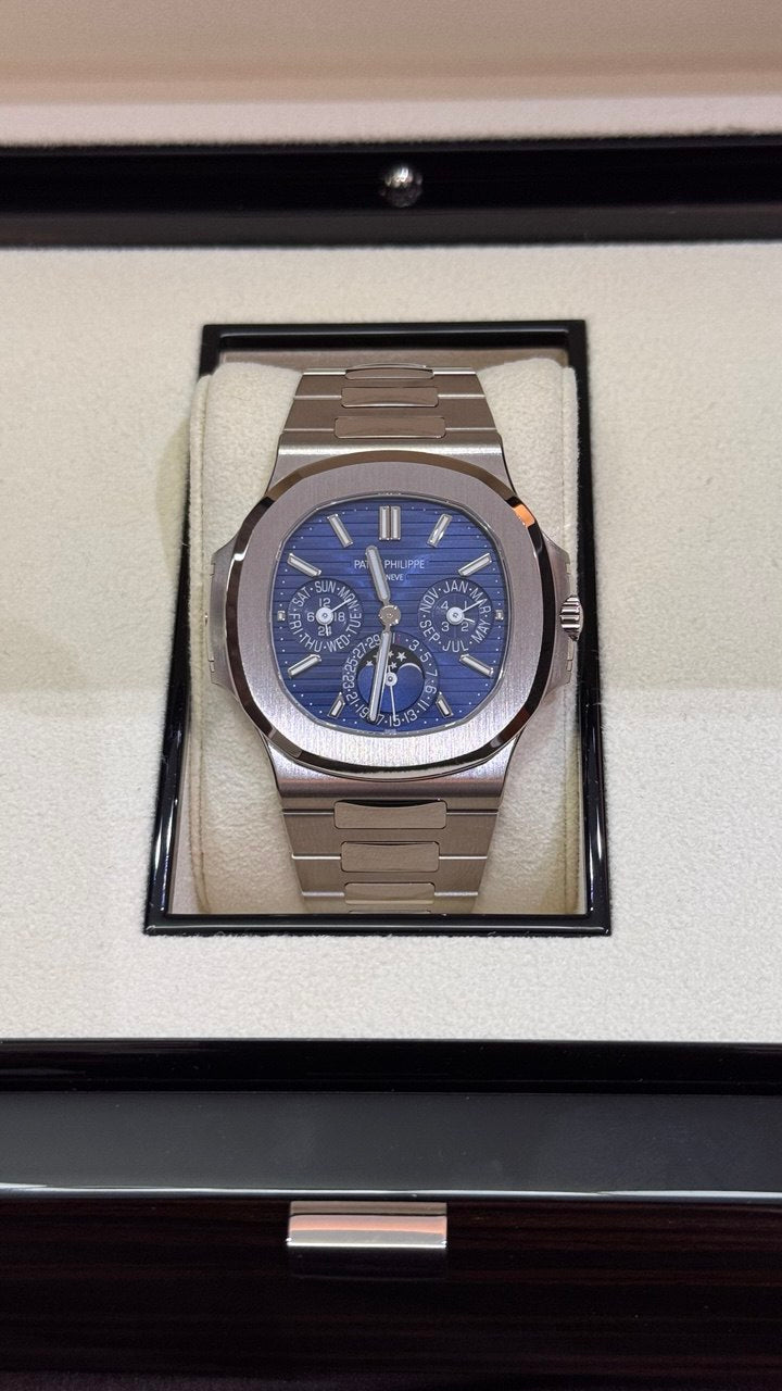 Patek Philippe Nautilus 5740/1G-001 – White Gold Perpetual