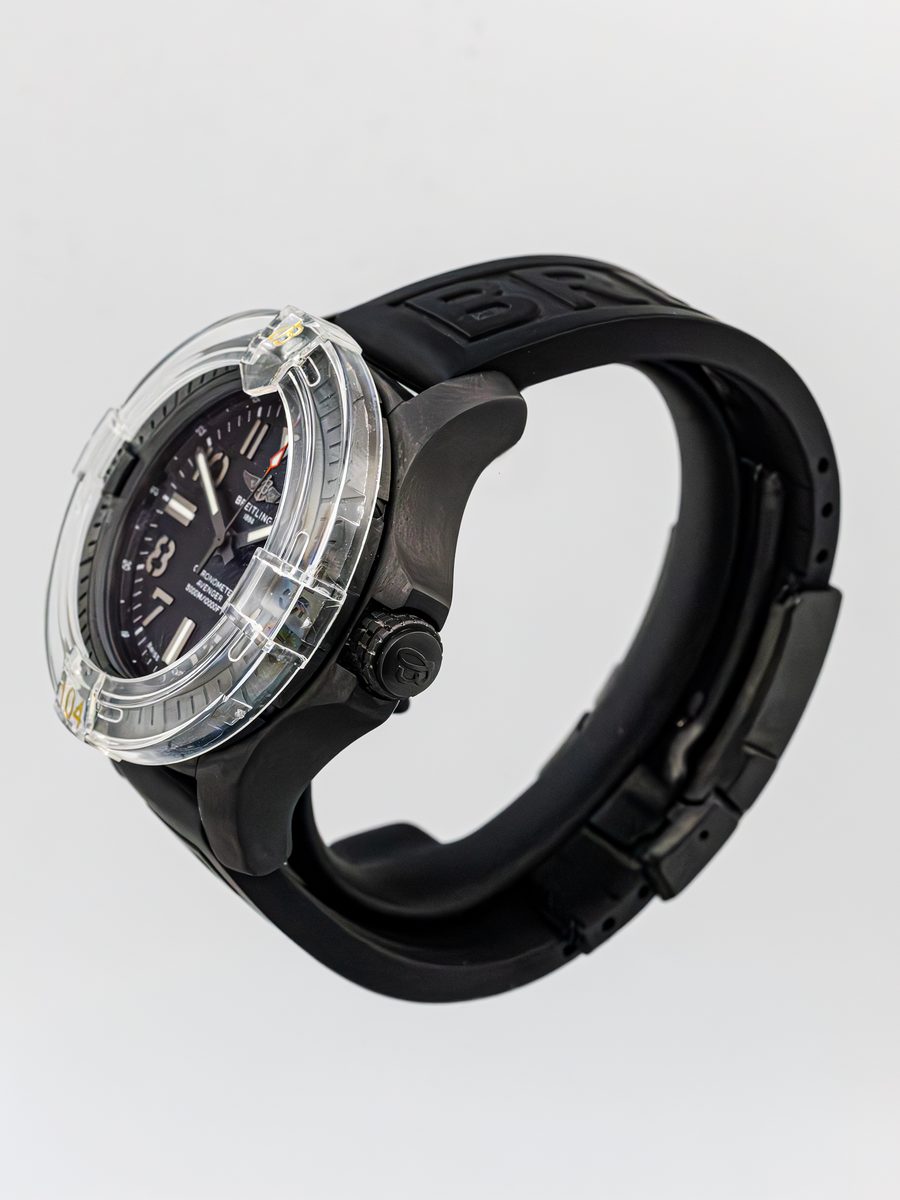 Breitling Avenger V17319