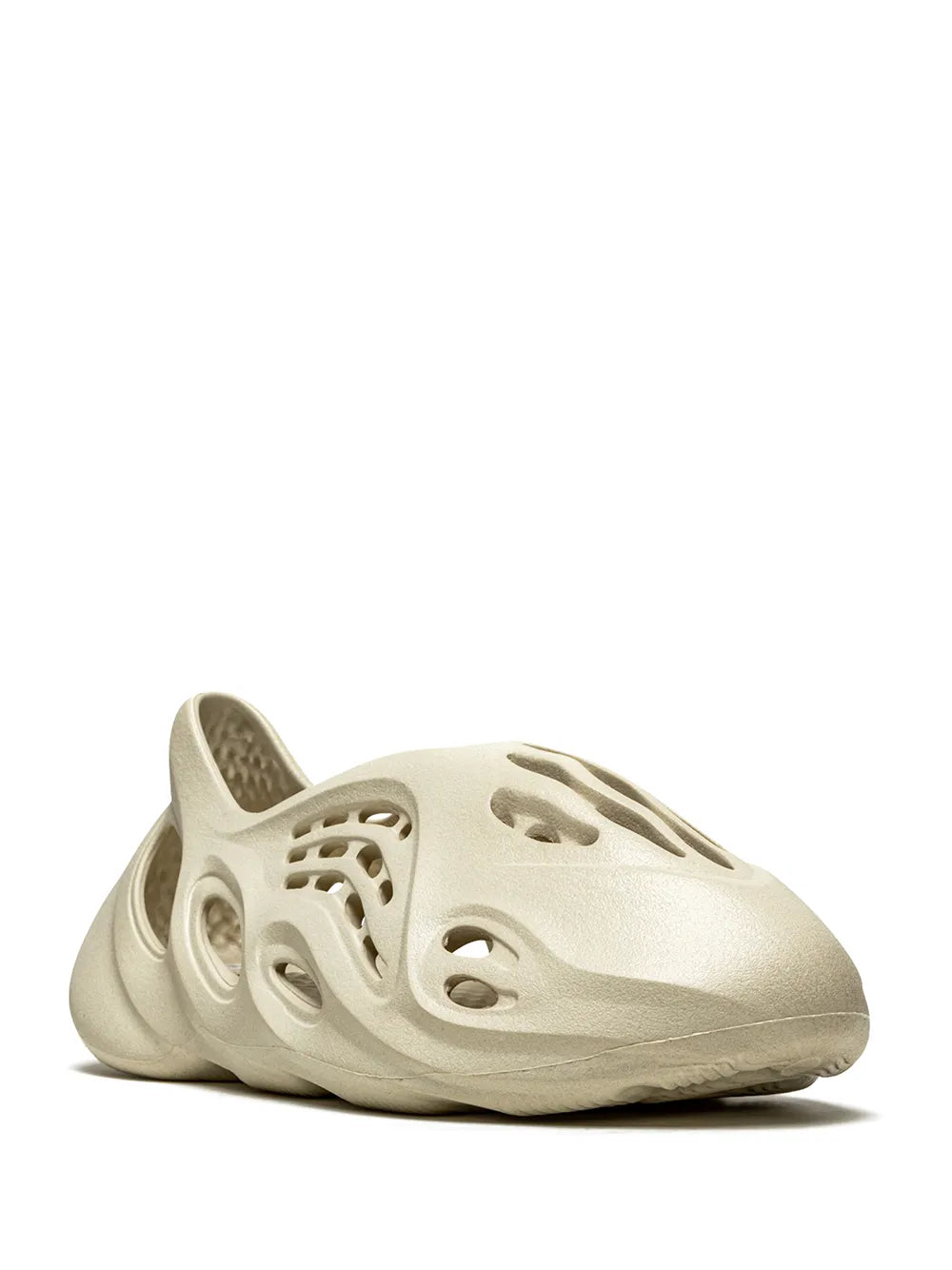 adidas Yeezy Foam Runner Sand Sneakers