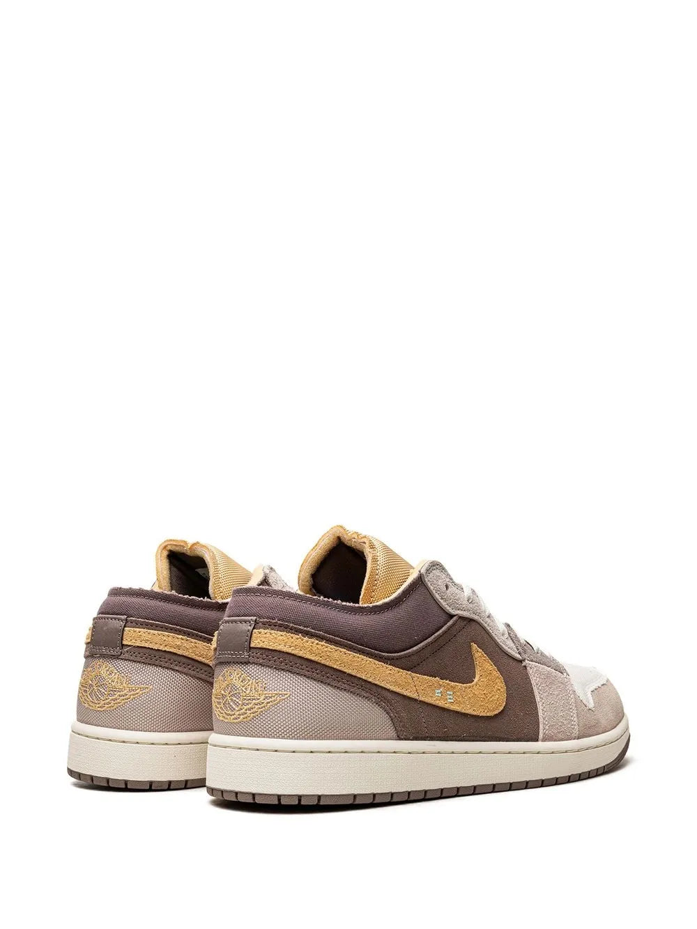 Air Jordan 1 Low Se Craft Taupe Haze Sneakers