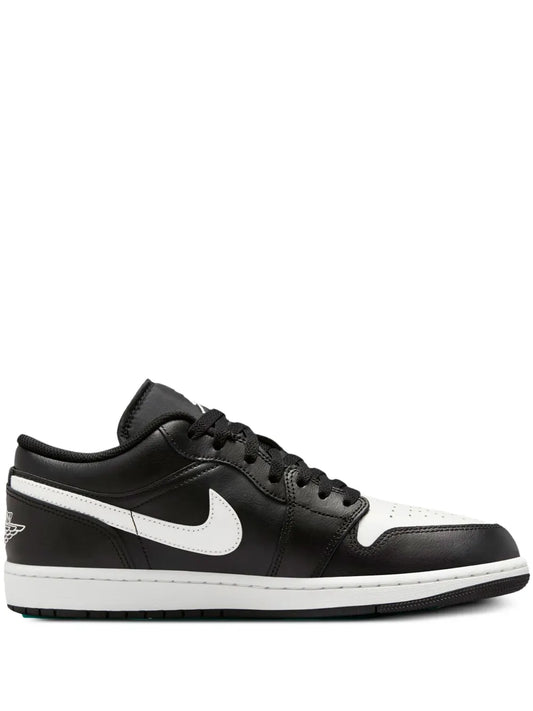 Air Jordan 1 Low Orca - Black/White Sneakers