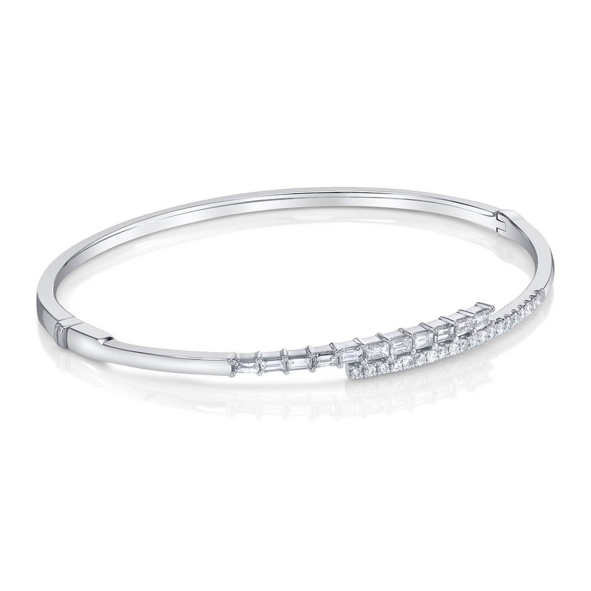 deBoulle Collection Hinged Bypass Bangle in White Gold