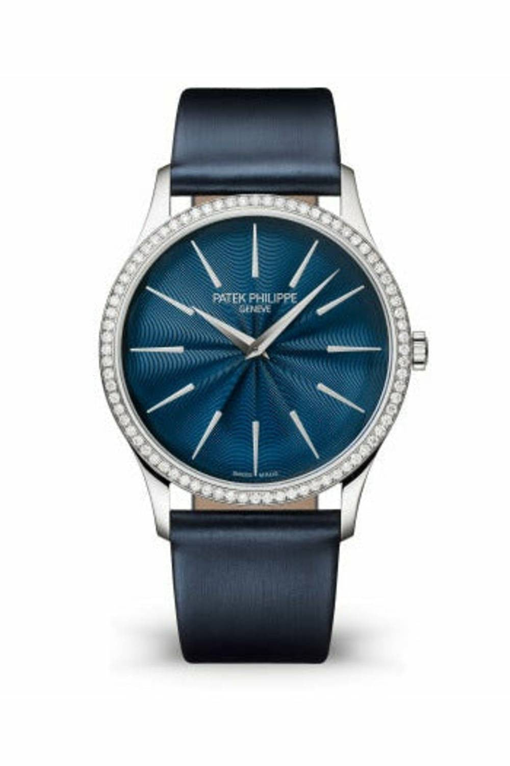 4997/200g - calatrava self-winding