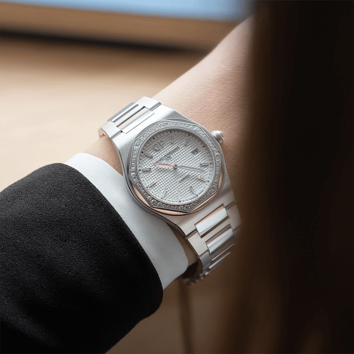 Girard-Perregaux Laureato 80189D11A131-11A