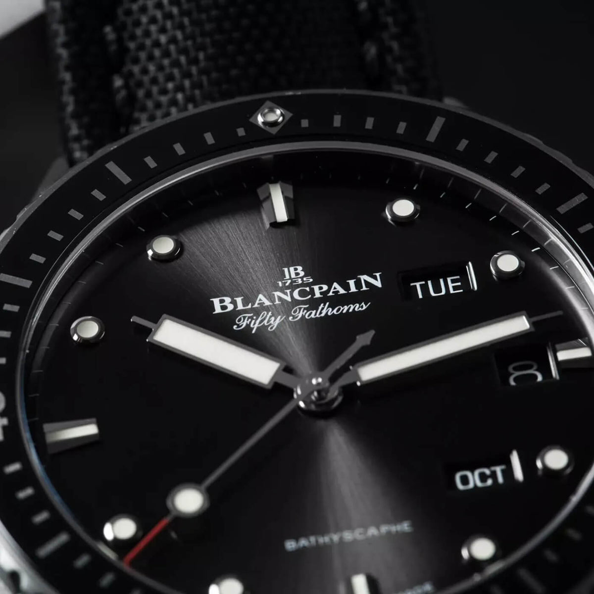 Blancpain Fifty Fathoms Bathyscaphe Quantième Annuel 5071 1110 B52A
