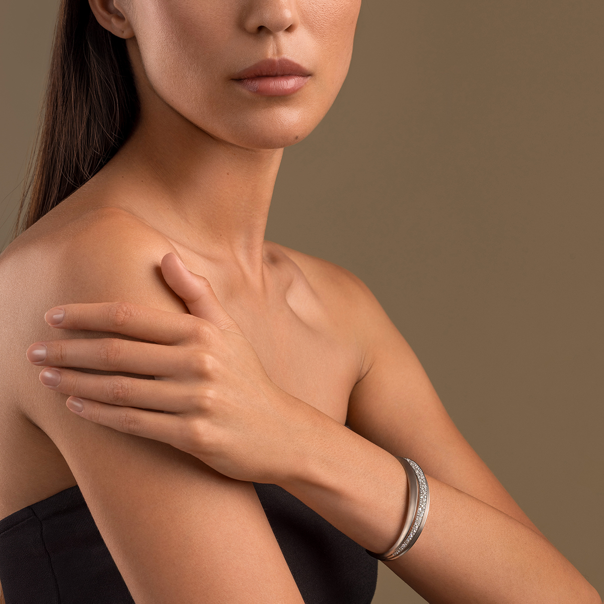 Palmetta Titanium Diamond Bracelet