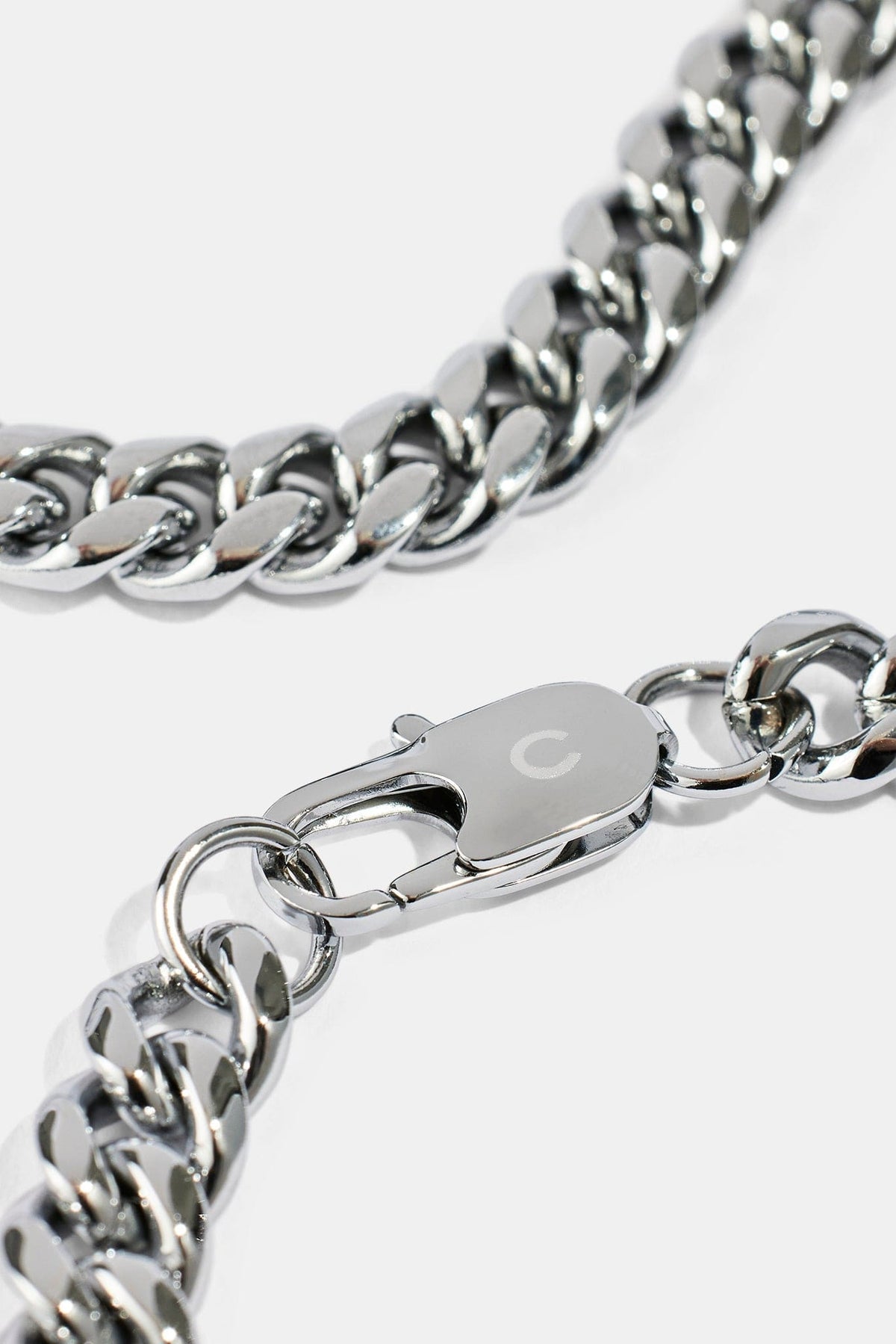 Cernucci Miami Cuban Chain - 8mm - White — 18" — Top View