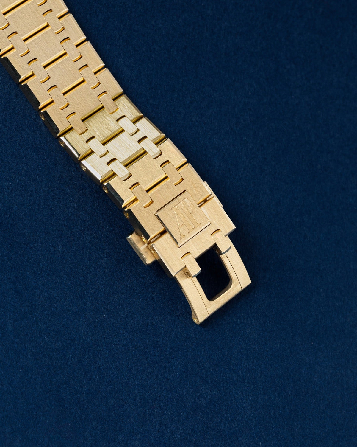 Audemars Piguet Royal Oak 15407BA.OO.1220BA.01