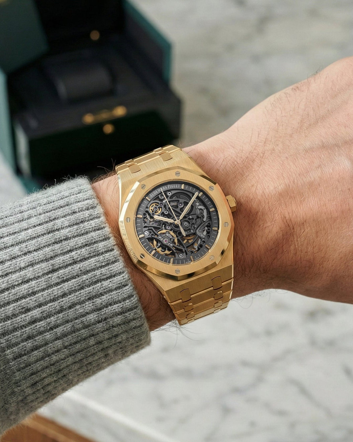 Audemars Piguet Royal Oak 15407BA.OO.1220BA.01