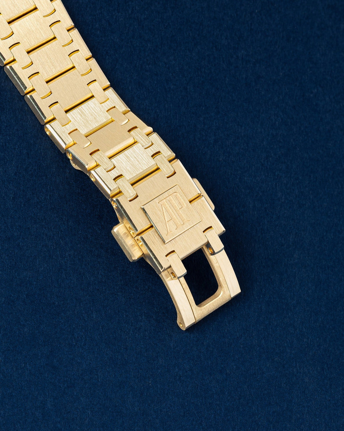 Audemars Piguet Royal Oak Jumbo 16202BA.OO.1240BA.02