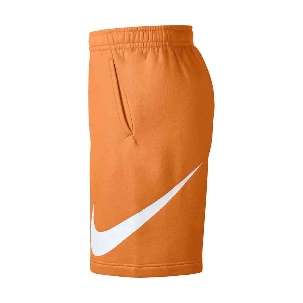 Nike Sportswear Club