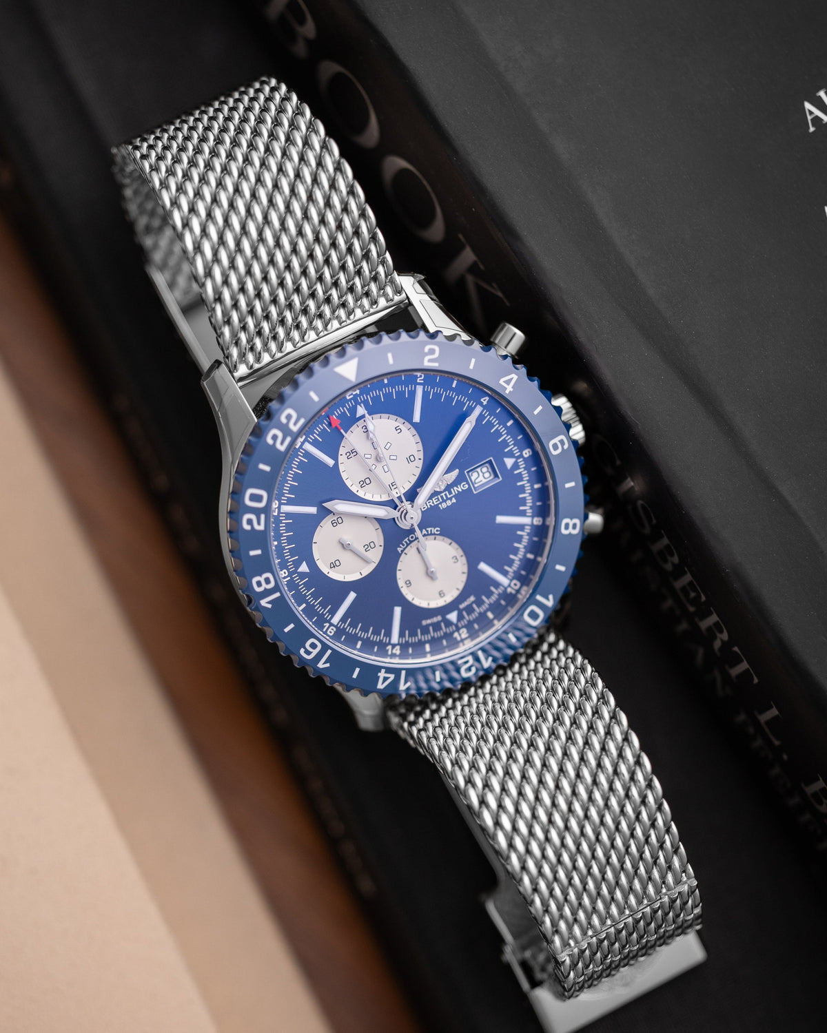 Breitling Chronoliner Y24310