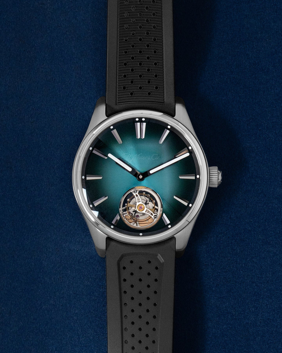 H.Moser & Cie. Pioneer Tourbillon 3804-1205