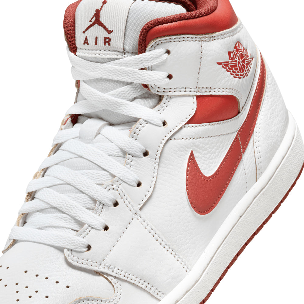 Air Jordan 1 Mid SE