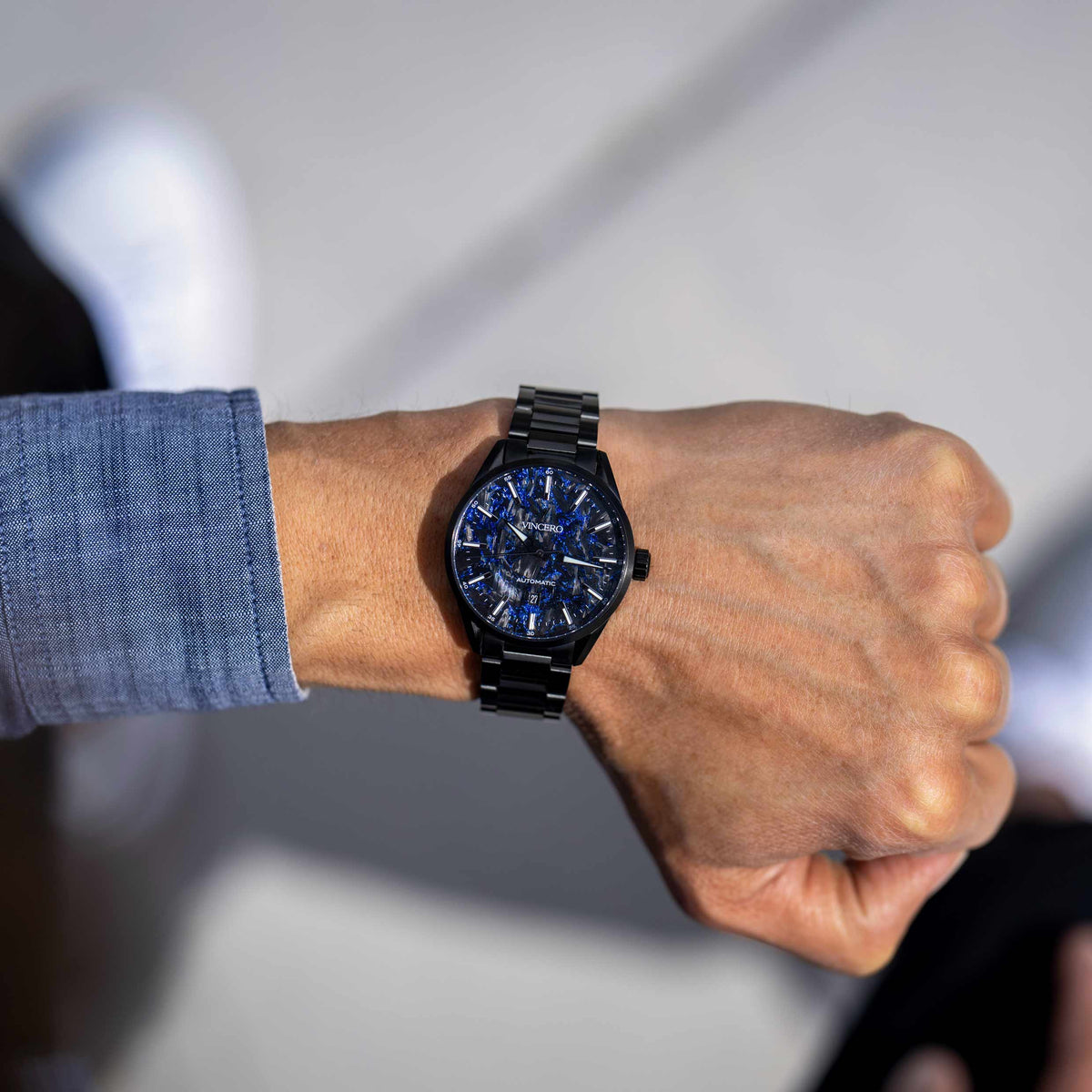 Forged Carbon - Blue Ember