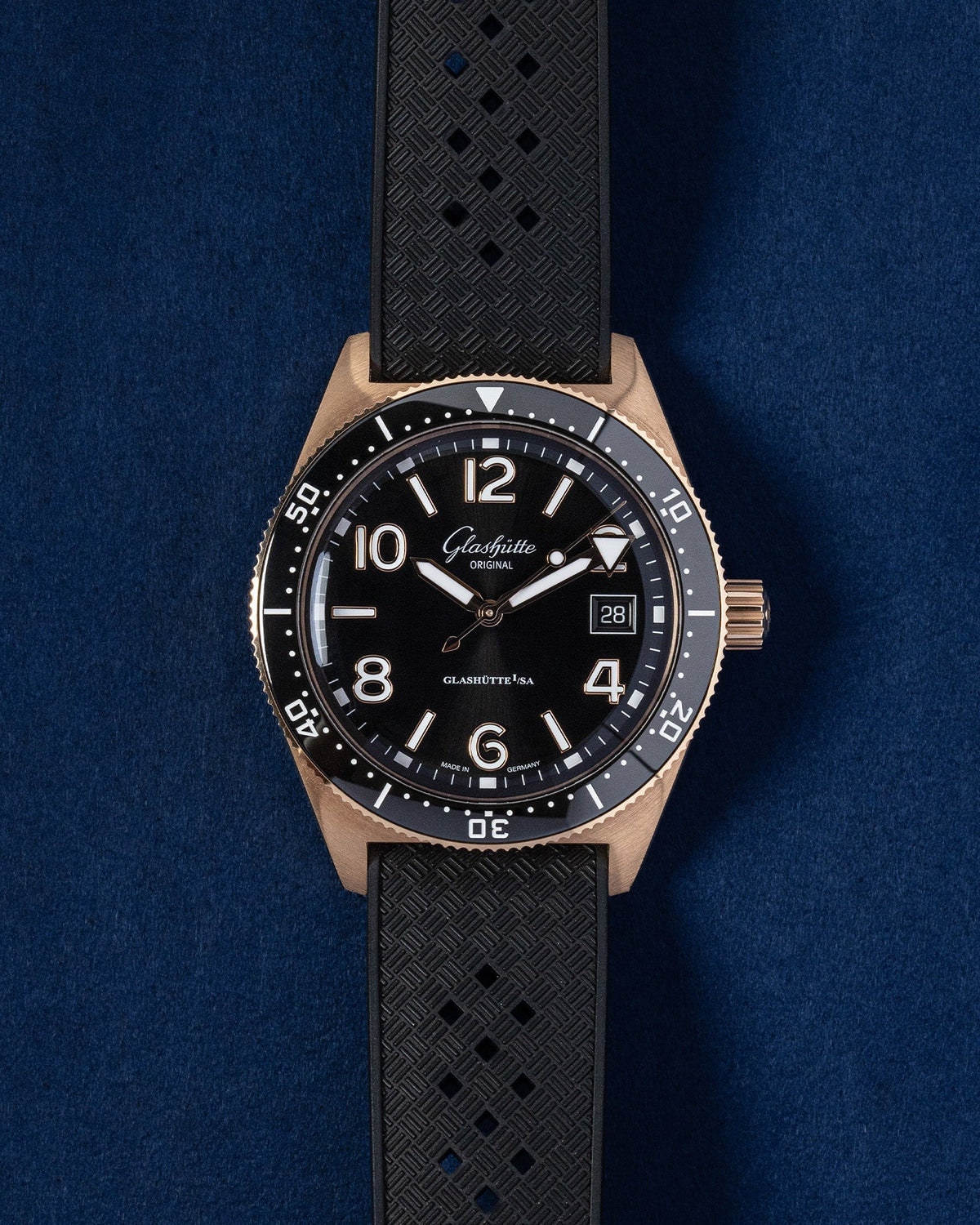 Glashütte Sea Q 1-39-11-17-91-33