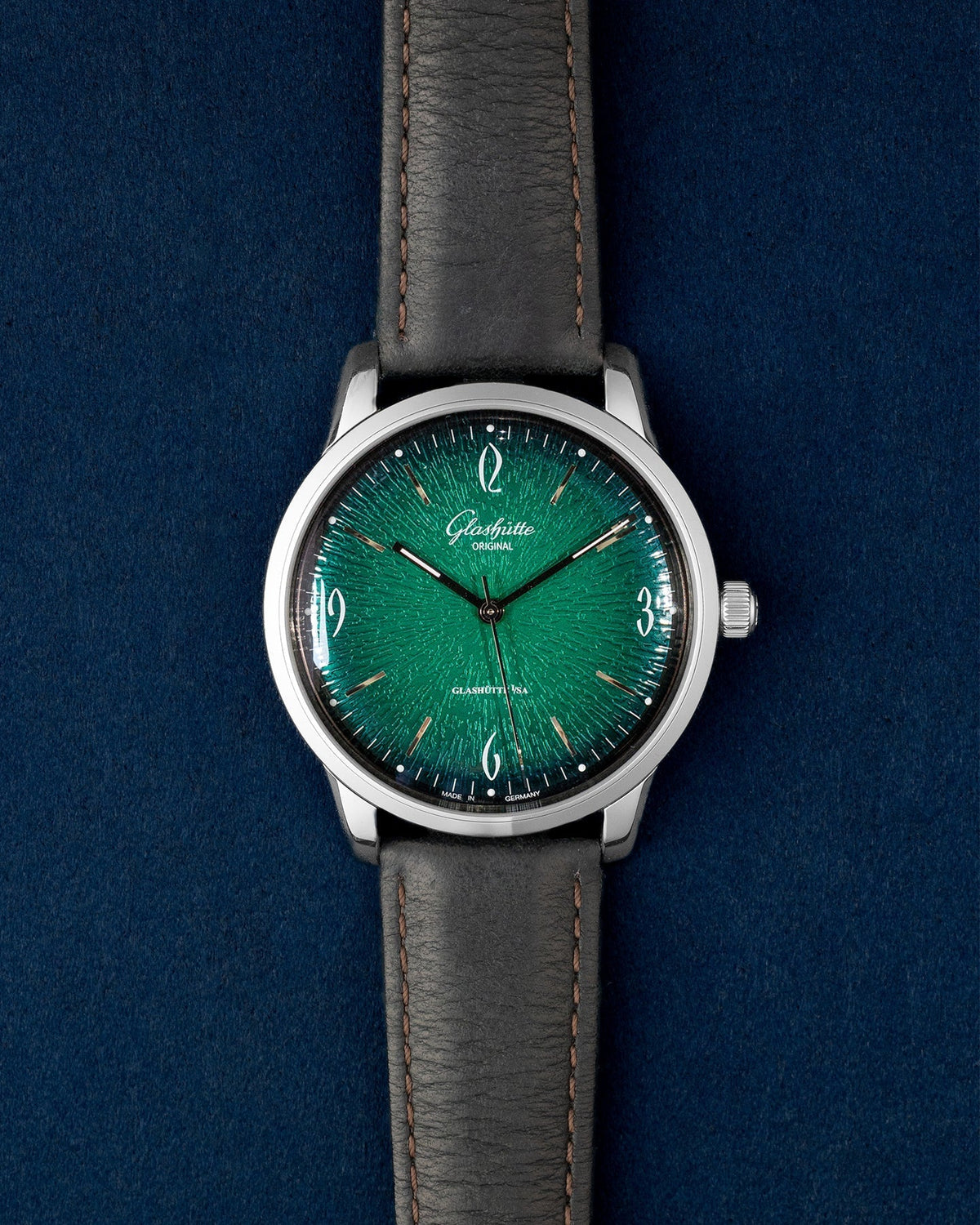 Glashütte Sixties 1.39.52.03.02.04