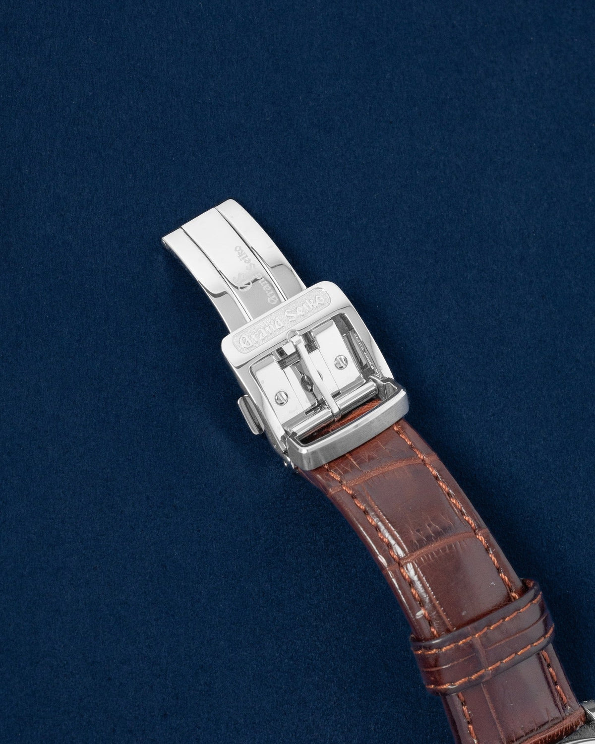 Grand Seiko Elegance GMT SBGM221G