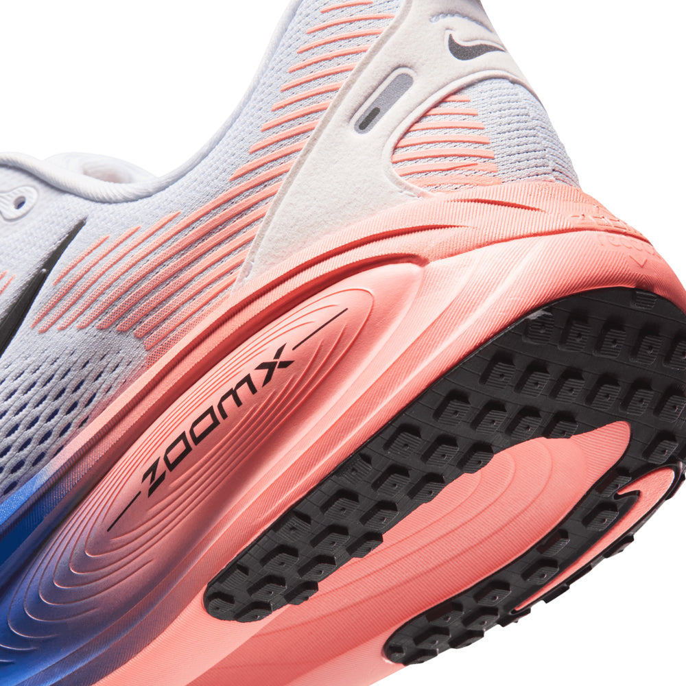 Nike Vomero 18
