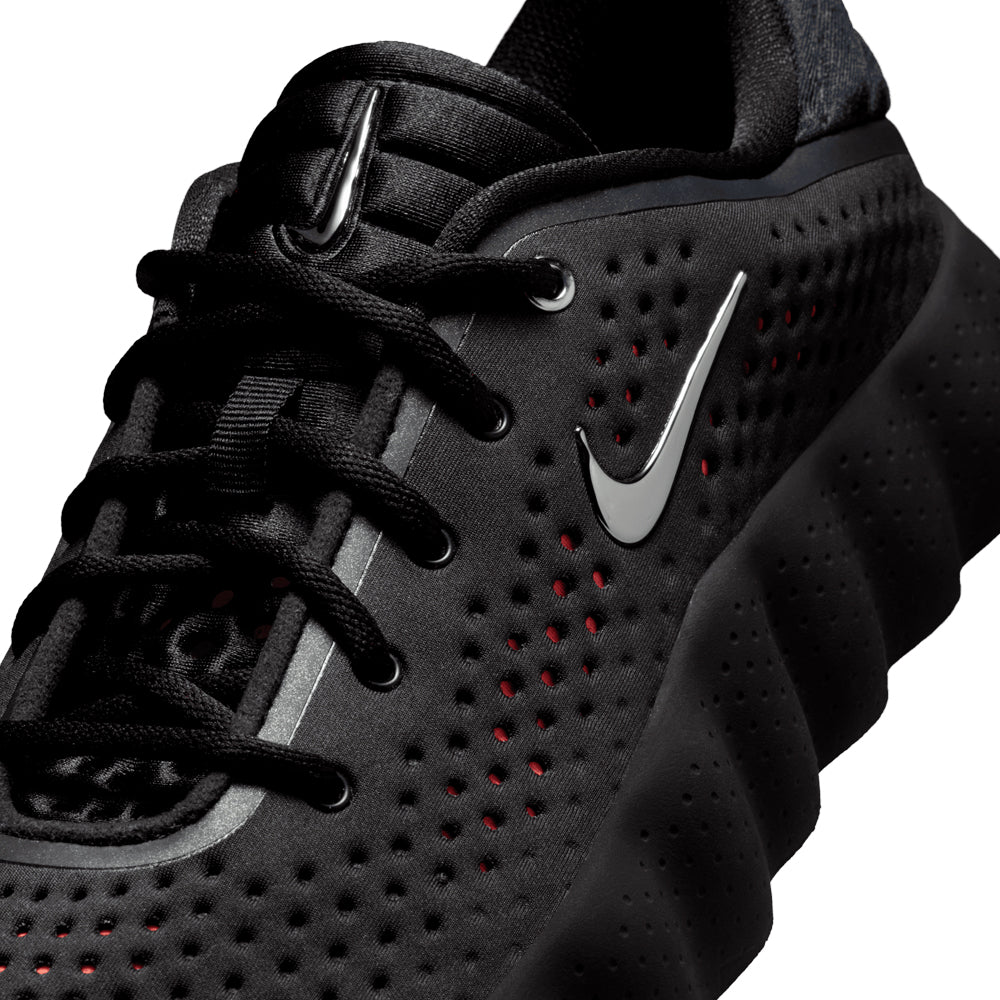 Nike Mind 002