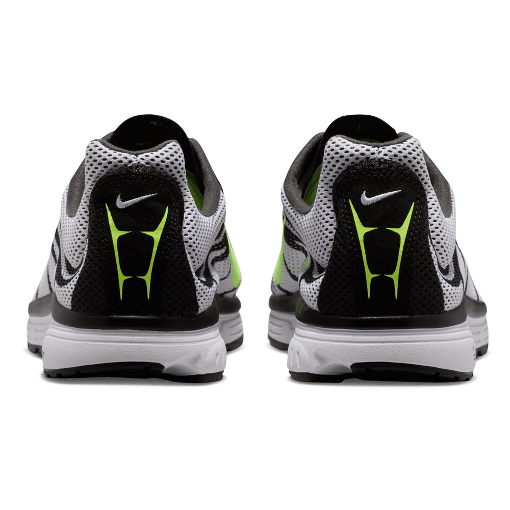 Nike Zoom Streak 3