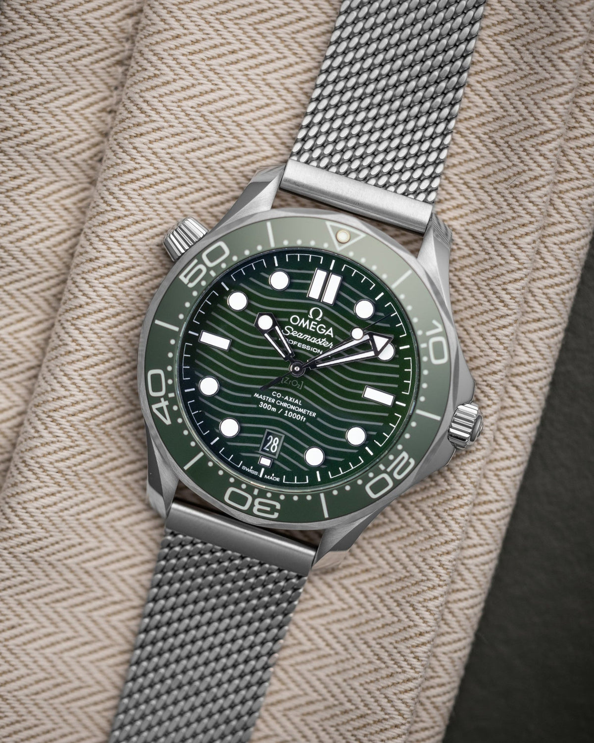 Omega Seamaster Master Chronometer 210.32.42.20.10.001