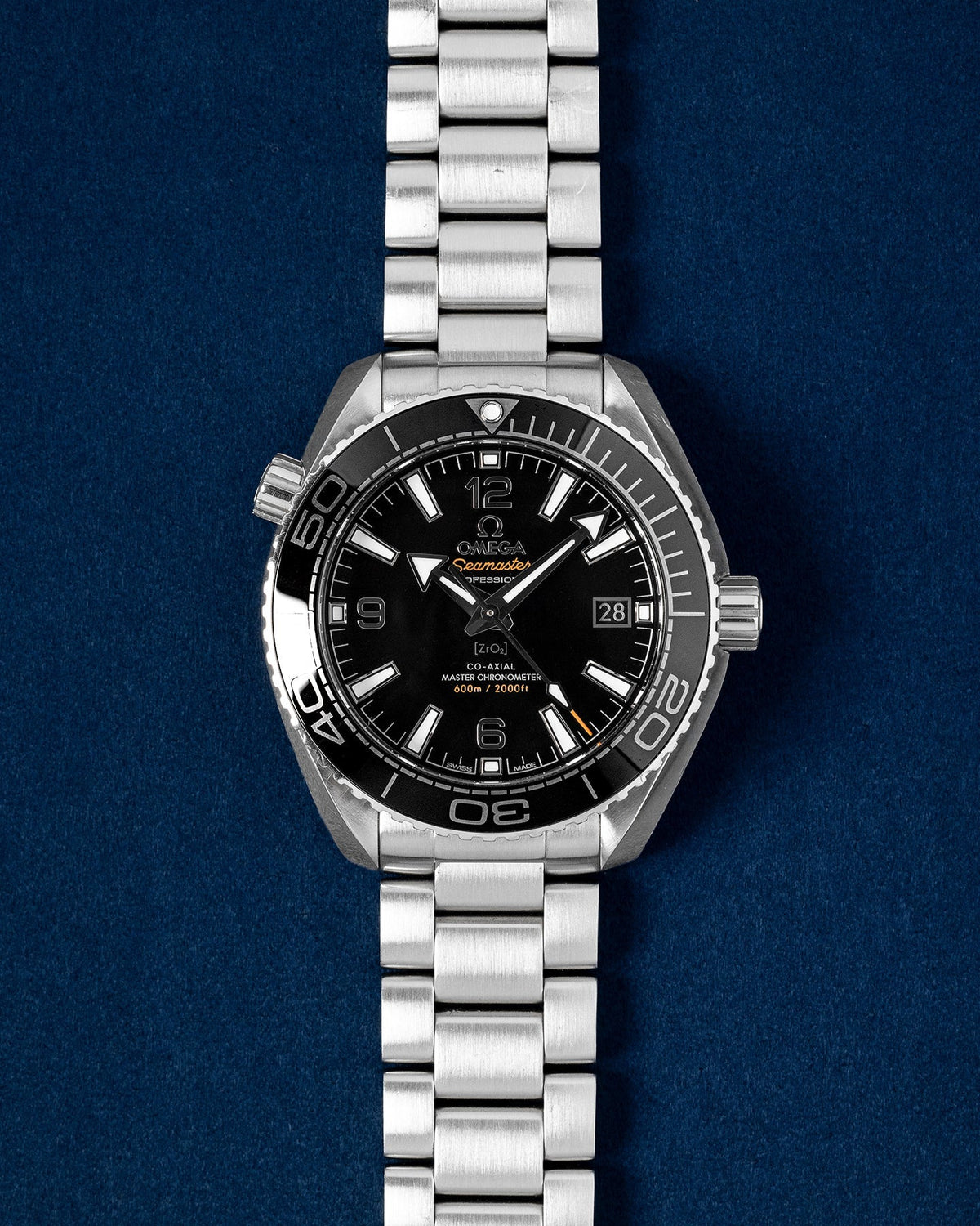 Omega Seamaster Planet Ocean 215.30.40.20.01.001