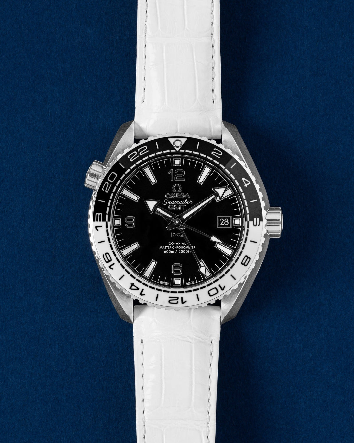 Omega Seamaster Planet Ocean 600M GMT 215.33.44.22.01.001