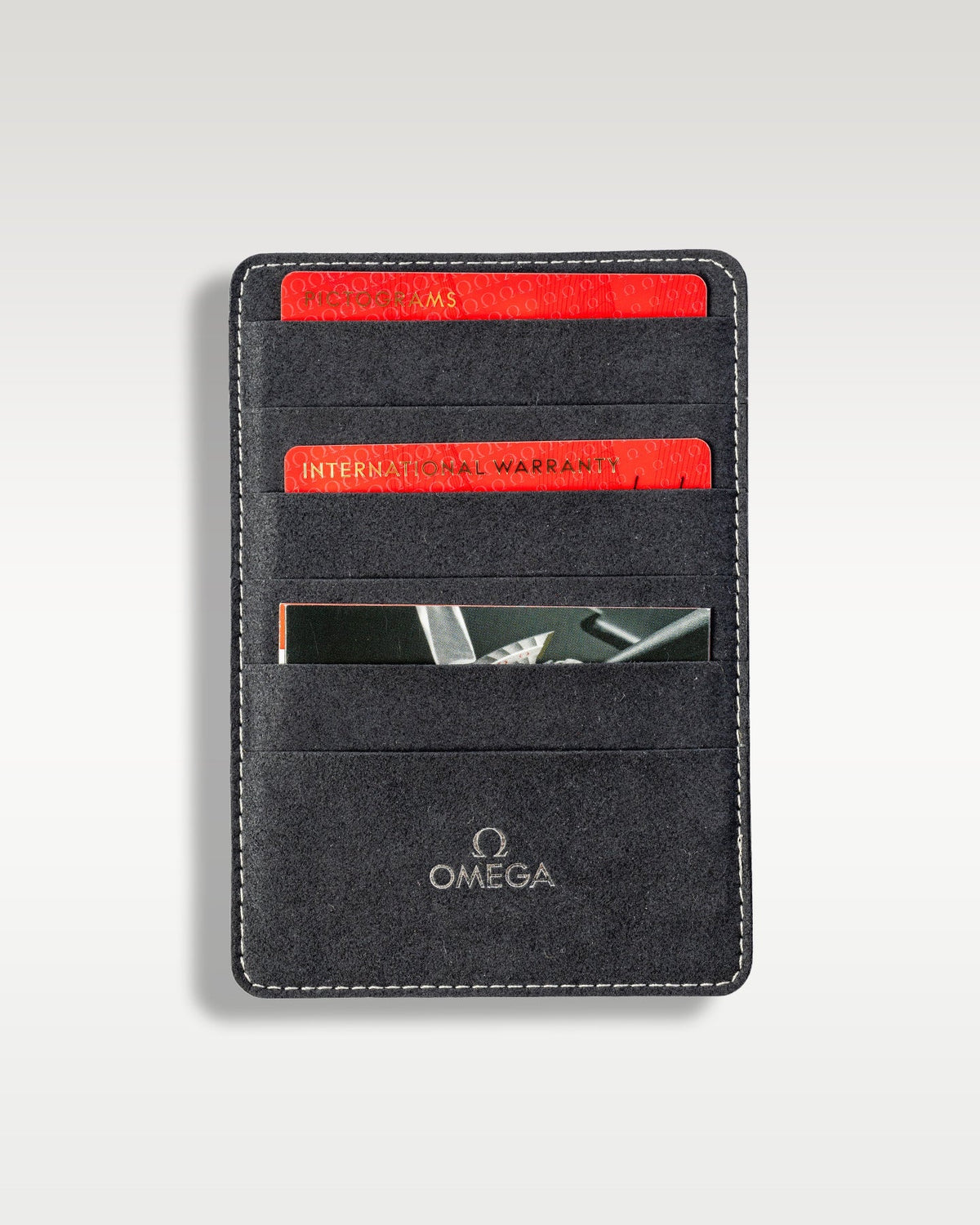 Omega Speedmaster 31130423001005