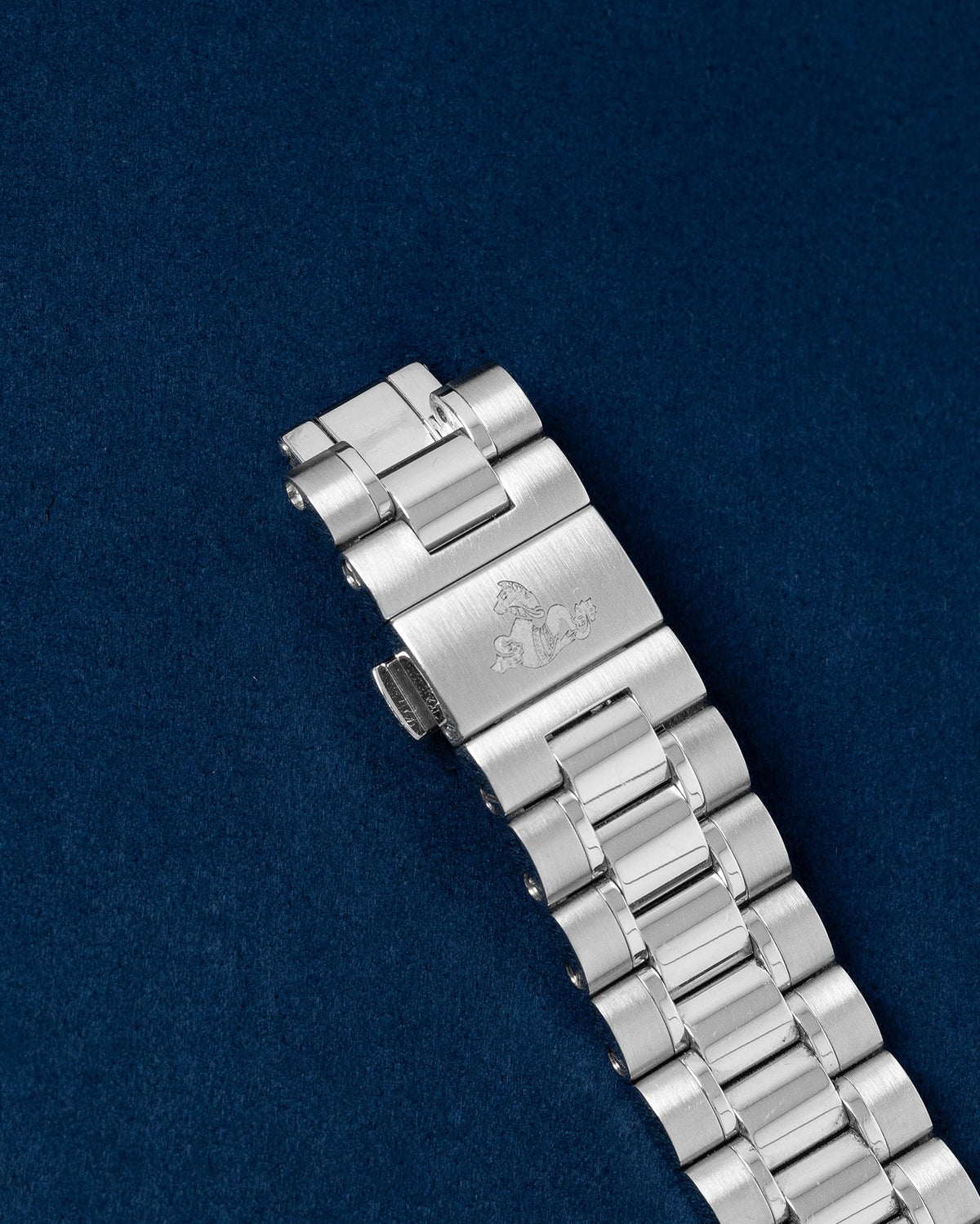 Omega Speedmaster 32430385001001