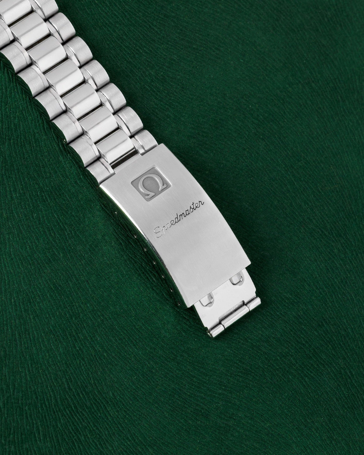 Omega Speedmaster Day-Date 3521.30.00