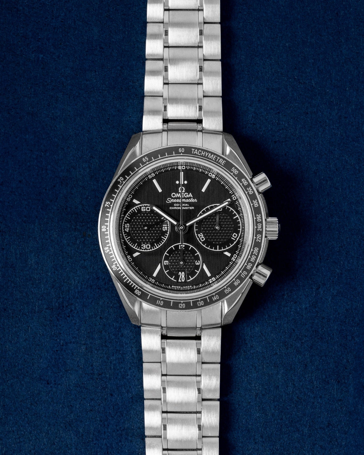 Omega Speedmaster Racing 326.30.40.50.01.001