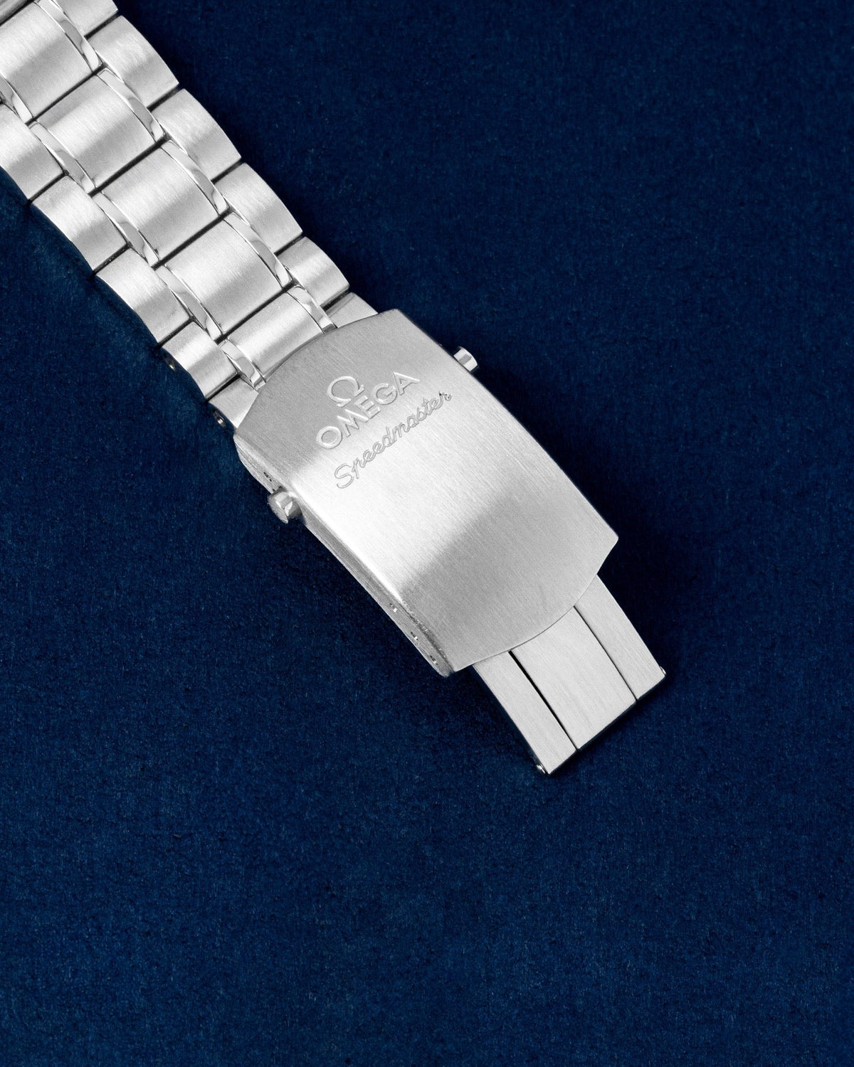 Omega Speedmaster Racing 326.30.40.50.01.001