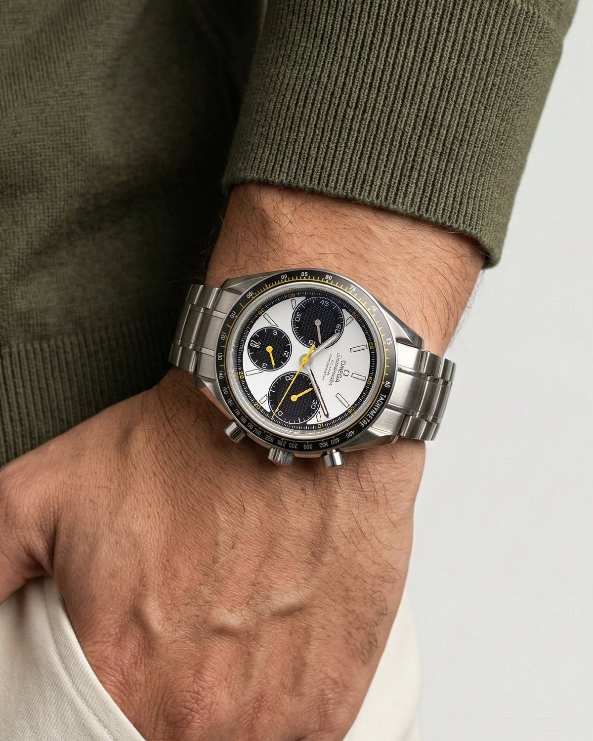Omega Speedmaster Racing 326.30.40.50.04.001