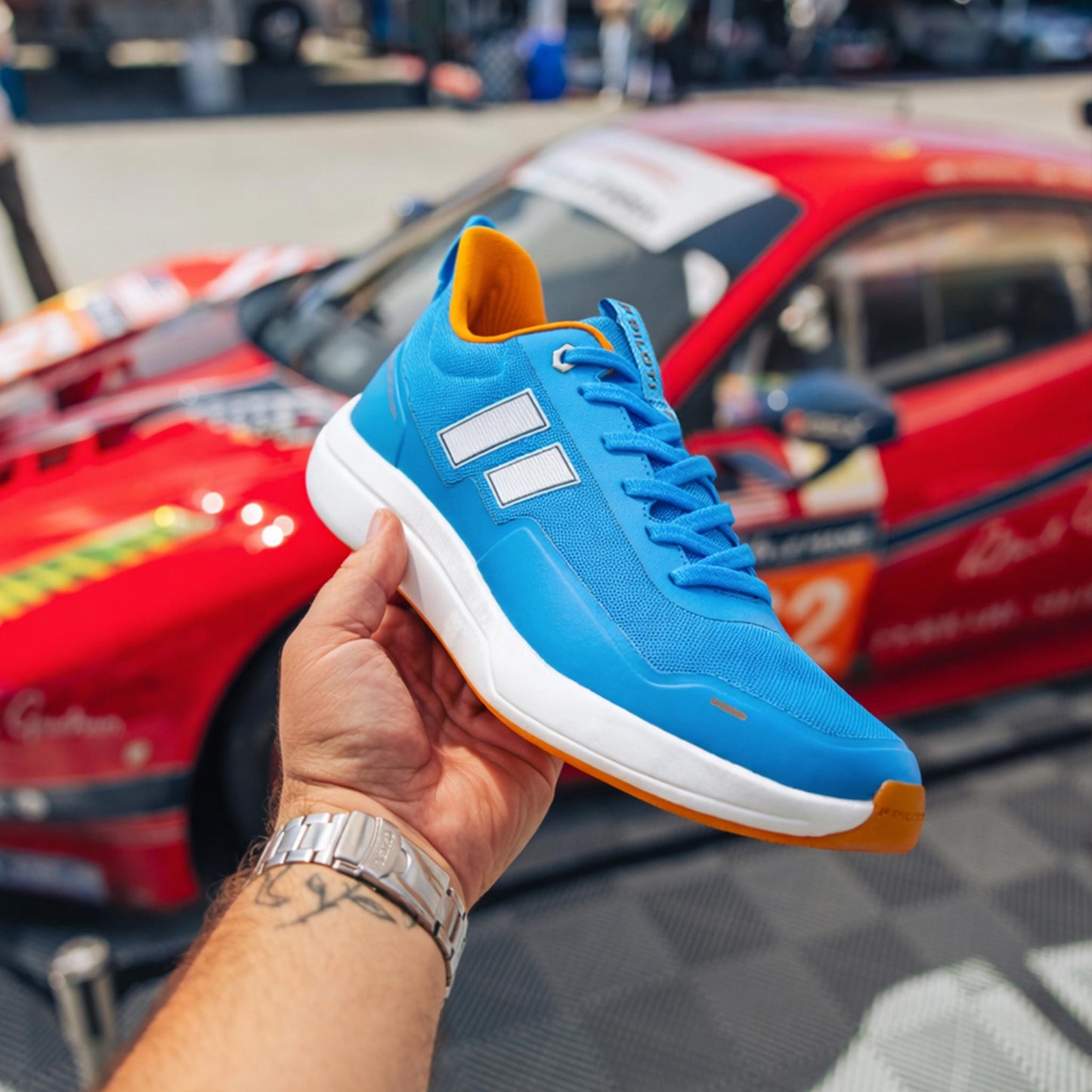 Paddock - Blue/Orange/White
