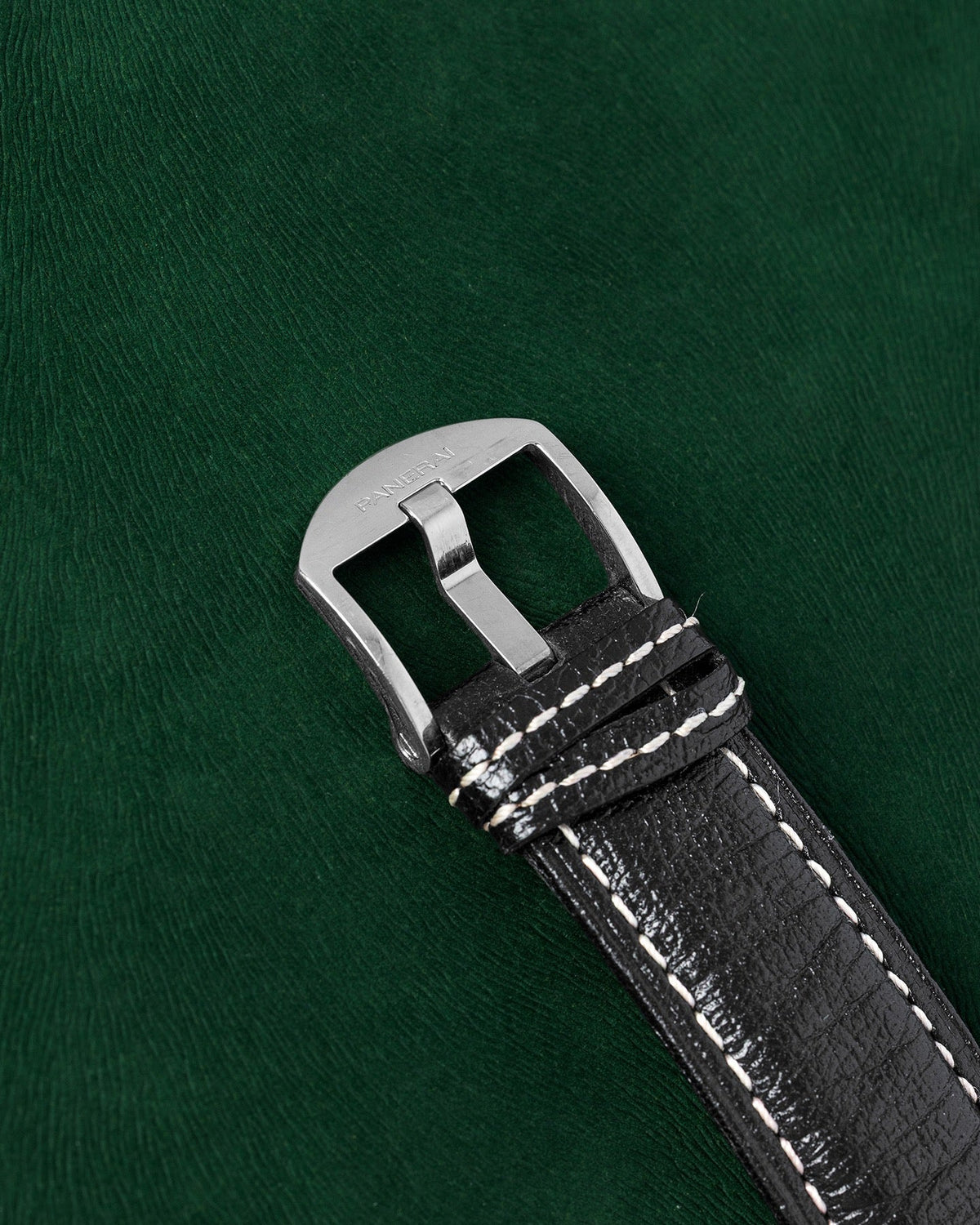 Panerai Luminor Base PAM00010