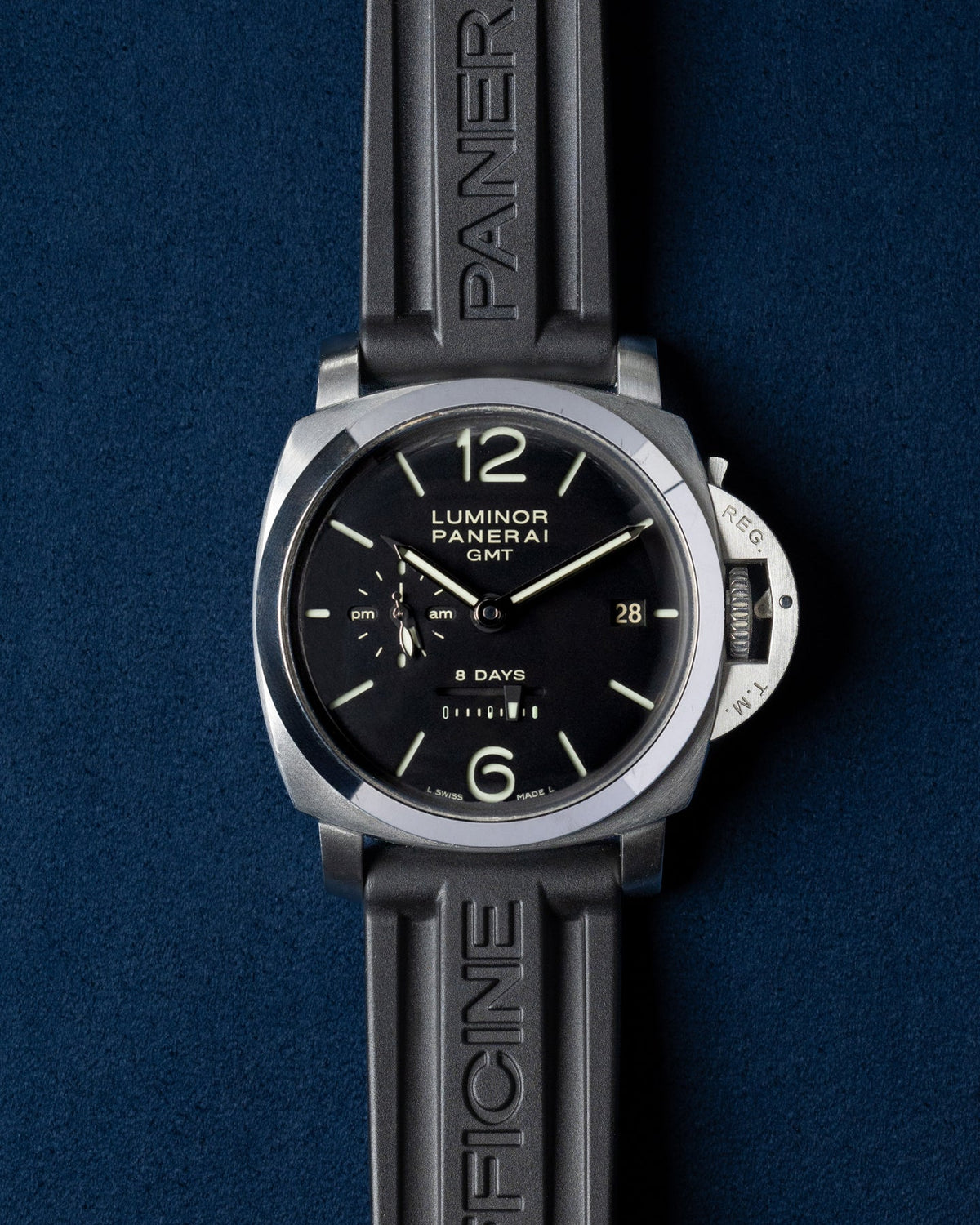 Panerai Luminor PAM00233