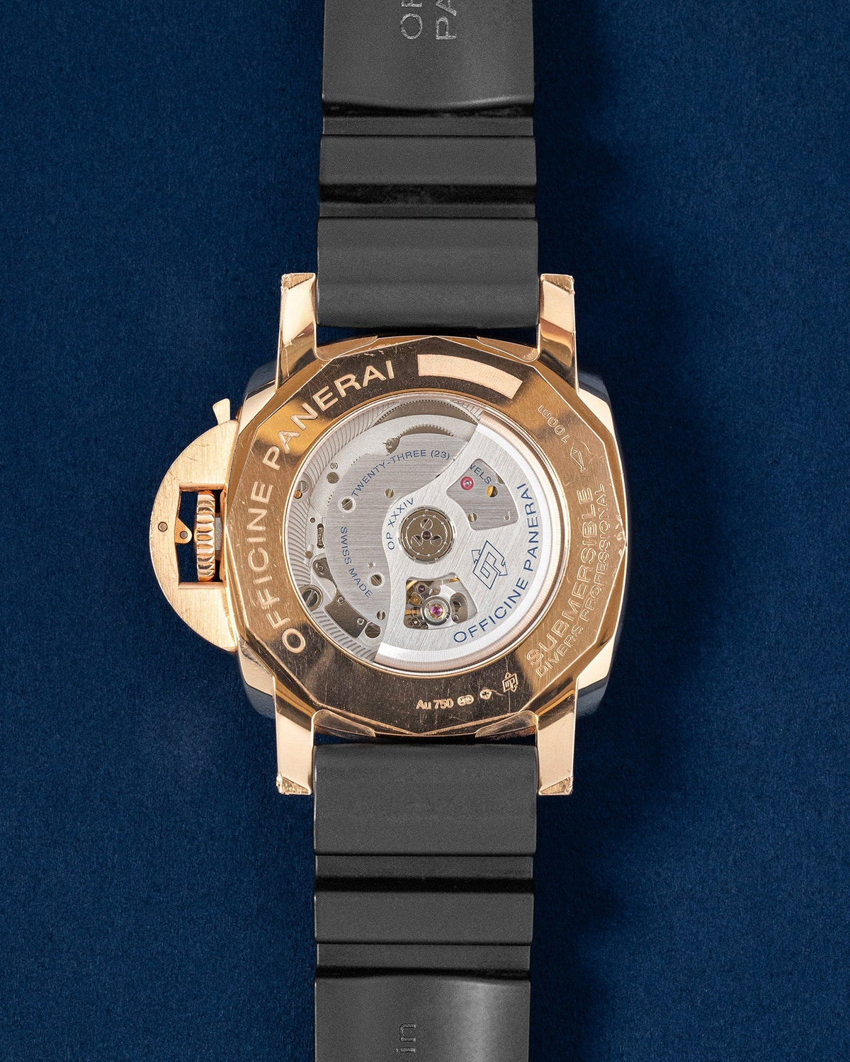 Panerai Submersible Goldtech Pam 00974
