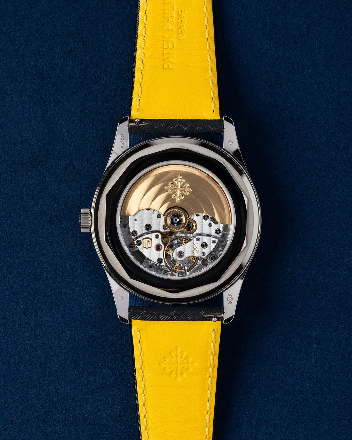 Patek Philippe Calatrava 6007G-001