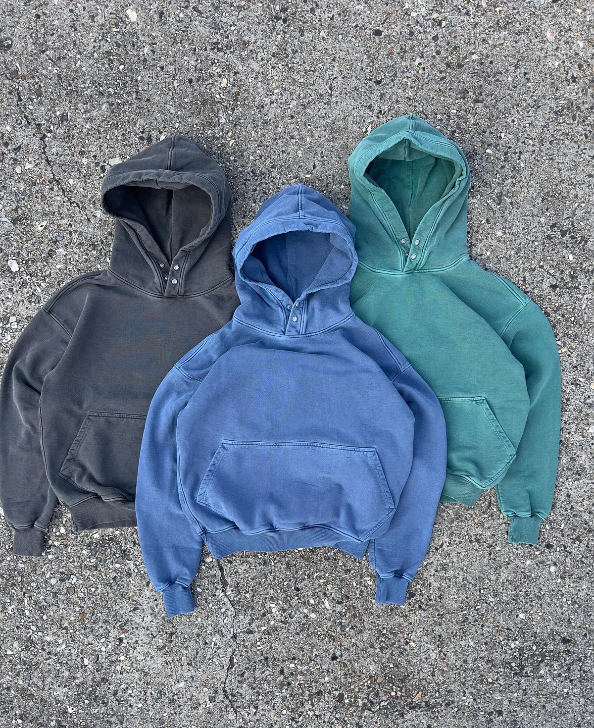 KAIZEN MARKET WASHED BLANK HOODIE CHARCOAL — SMALL — Detail View