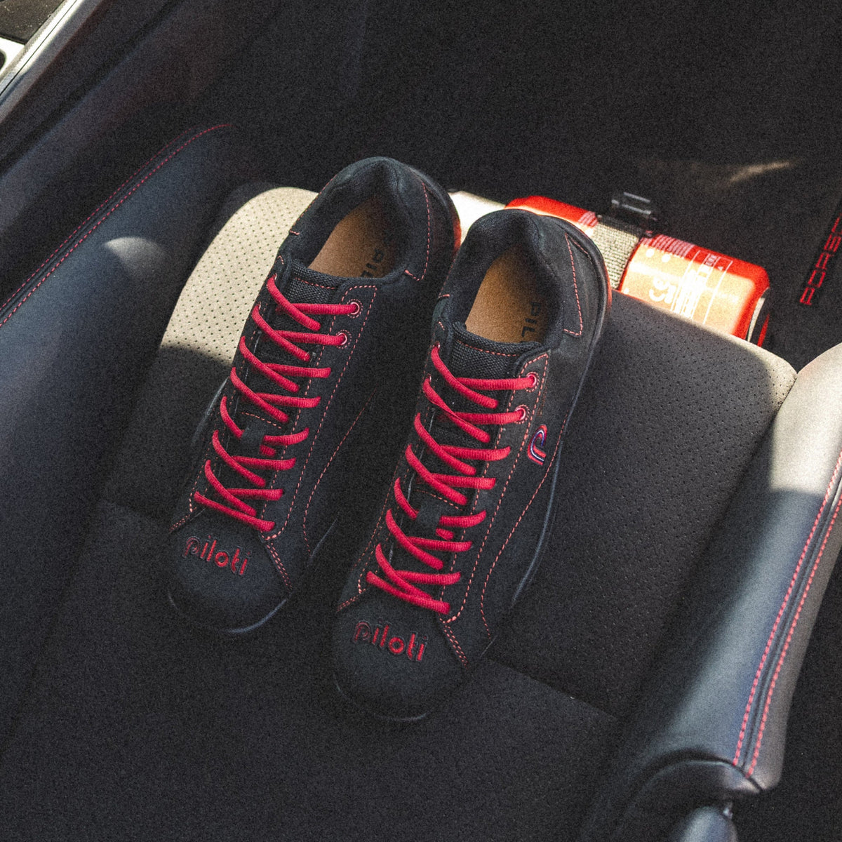 Prototipo - Black/Burgundy
