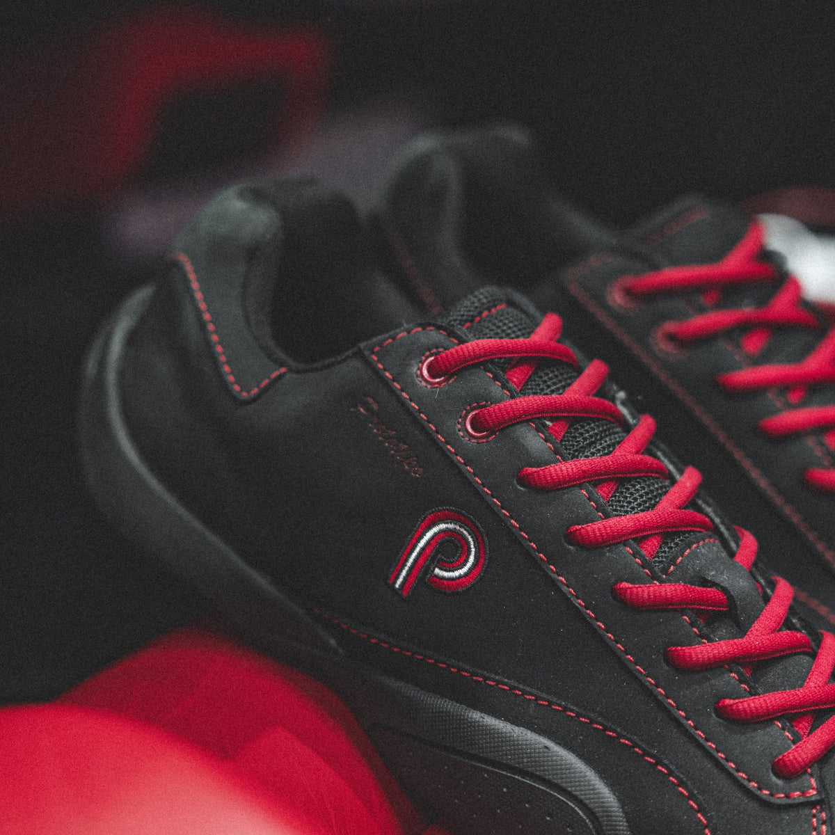 Prototipo - Black/Burgundy