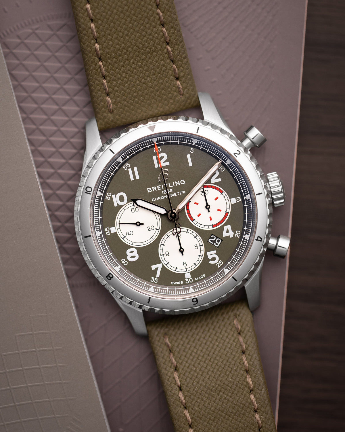 Breitling Aviator 8 B01 Chronograph 43 Curtiss Warhawk AB01192A1L1X2