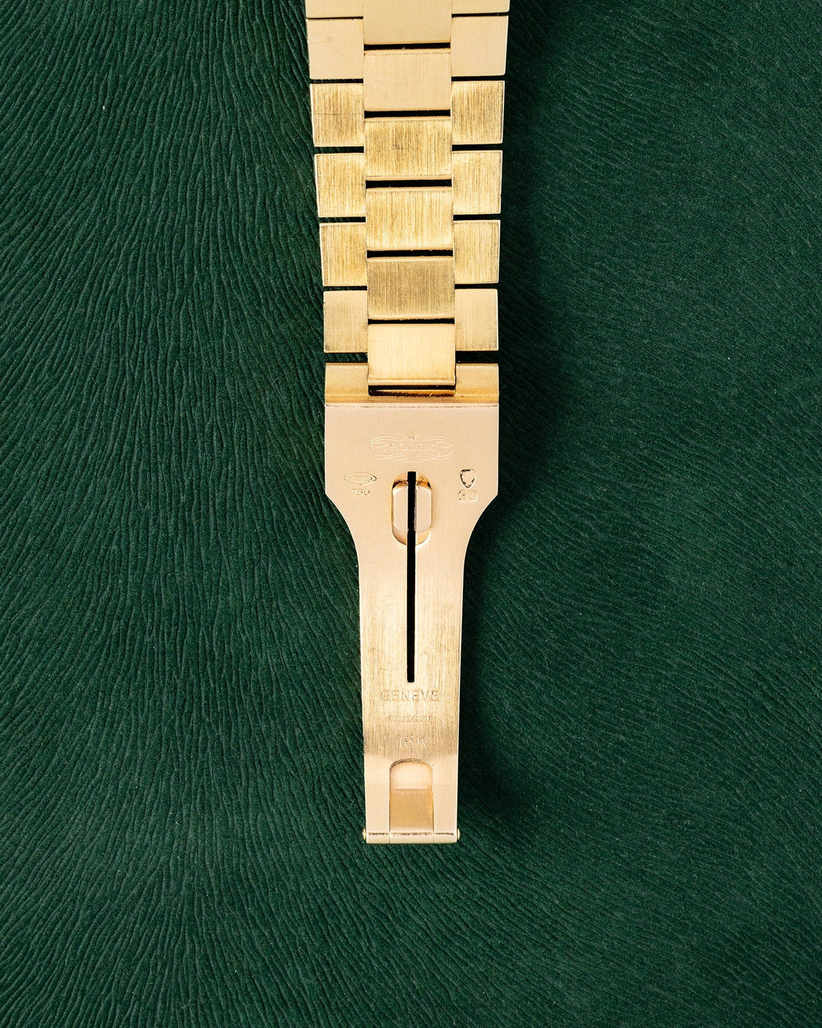 Rolex Day-Date Diamond MOP 18238
